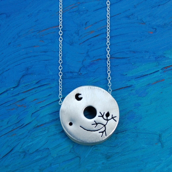 sterling silver pendant with silver chain - Picture 1 of 4